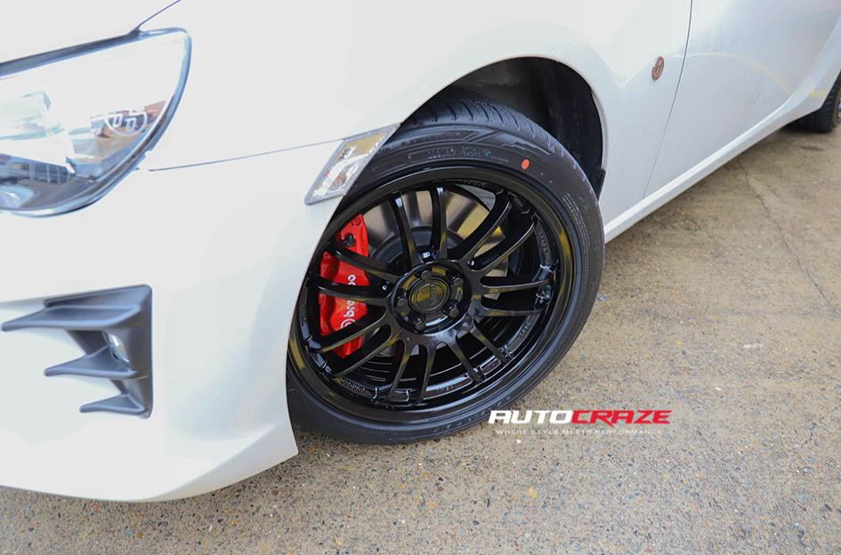 TOYOTA 86 SF02 GLOSS BLACK